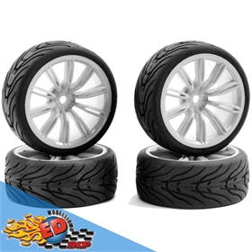 FASTRAX Gomme Strada 1/10 montate su cerchio Bianco 20 raggi (4) FASTRAX Gomme Strada 1/10 montate su cerchio Bianco 20 raggi (4) - FAST0076W